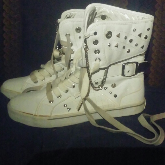 Pastry white shoes - Picture 2 of 4